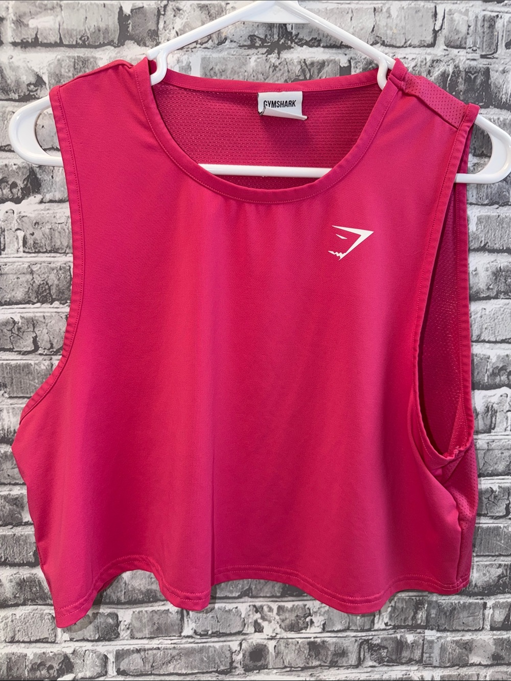 Gymshark Hot Pink Cropped Workout Tank